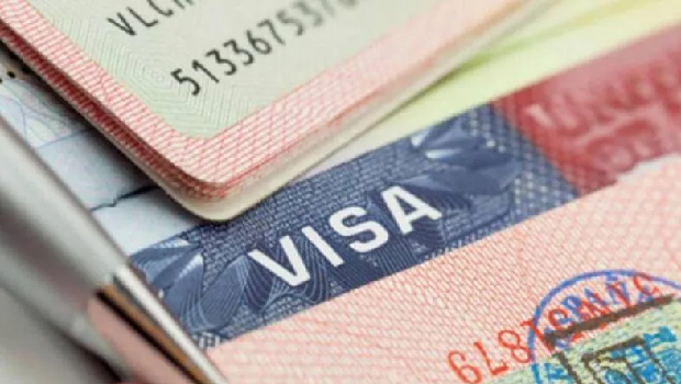 Karadağ, Türk vatandaşlarına vizesiz girişi yeniden uygulamaya koydu; süre 90 günden 30 güne düşürüldü!